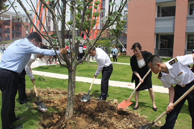 11_副本.jpg 11_副本.jpg